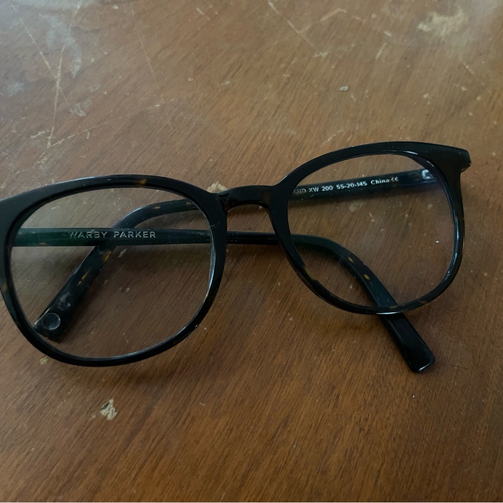 Warby Parker Durand wide eye glasses lightly used